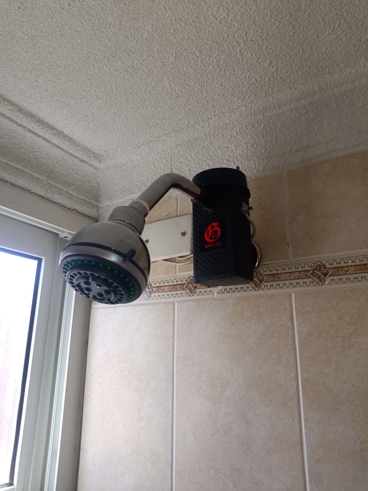 Calentador Goliat GSS instalado